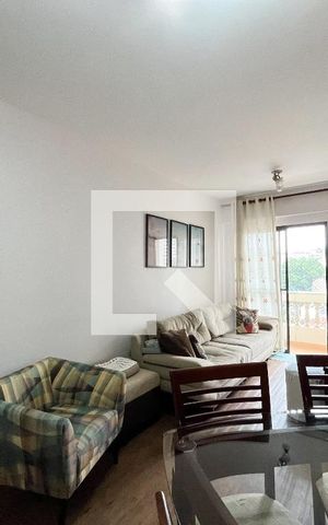 Apartamento à venda com 80m², 3 quartos e 1 vaga Apartamento à venda com 80m², 3 quartos e 1 vagaSala