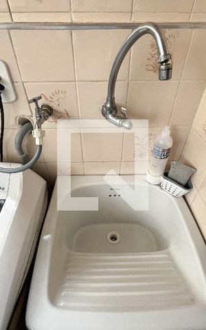 Apartamento à venda com 80m², 3 quartos e 1 vaga Apartamento à venda com 80m², 3 quartos e 1 vagaÁrea de Serviço