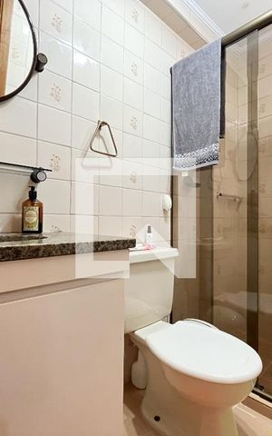 Apartamento à venda com 80m², 3 quartos e 1 vaga Apartamento à venda com 80m², 3 quartos e 1 vagaBanheiro