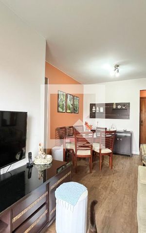 Apartamento à venda com 80m², 3 quartos e 1 vaga Apartamento à venda com 80m², 3 quartos e 1 vagaSala