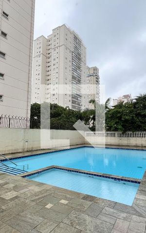 Apartamento à venda com 80m², 3 quartos e 1 vaga Apartamento à venda com 80m², 3 quartos e 1 vagaÁrea comum