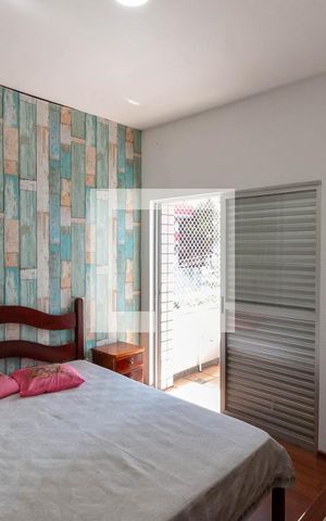 Apartamento à venda com 150m², 4 quartos e 2 vagas Apartamento à venda com 150m², 4 quartos e 2 vagasSuíte