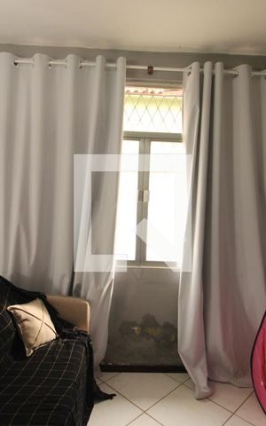 Casa à venda com 0m², 3 quartos e 3 vagasSala
