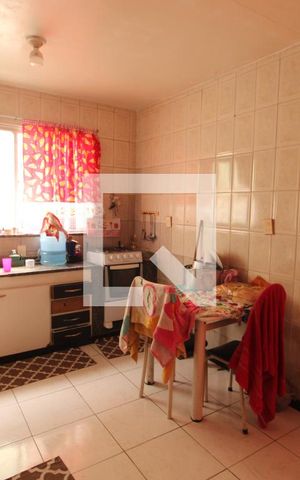 Casa à venda com 0m², 3 quartos e 3 vagasCozinha