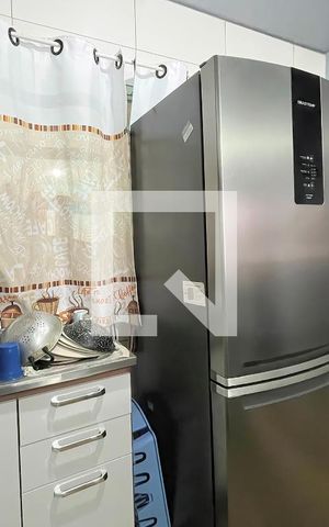 Casa à venda com 60m², 2 quartos e 1 vaga Casa à venda com 60m², 2 quartos e 1 vagaCozinha