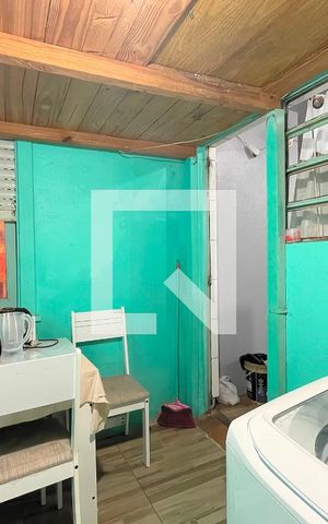 Casa à venda com 60m², 2 quartos e 1 vaga Casa à venda com 60m², 2 quartos e 1 vagaCozinha