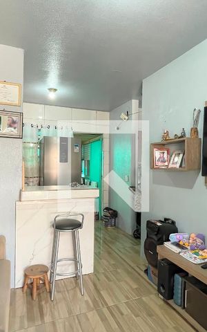 Casa à venda com 60m², 2 quartos e 1 vaga Casa à venda com 60m², 2 quartos e 1 vagaSala