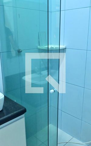 Casa para alugar com 90m², 3 quartos e 2 vagasBanheiro 