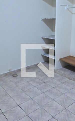 Casa para alugar com 90m², 3 quartos e 2 vagasQuarto 