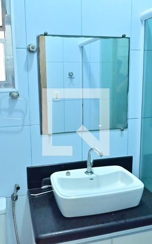Casa para alugar com 90m², 3 quartos e 2 vagasBanheiro 