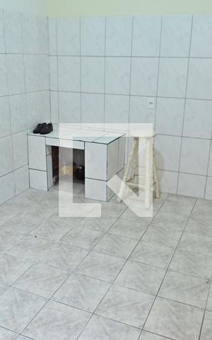 Casa para alugar com 90m², 3 quartos e 2 vagasSuite 2