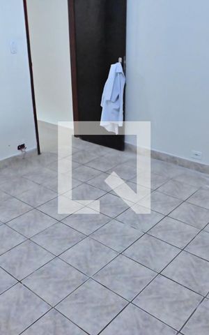 Casa para alugar com 90m², 3 quartos e 2 vagasQuarto 