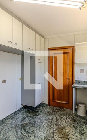 Apartamento para alugar com 245m², 4 quartos e 3 vagasCozinha