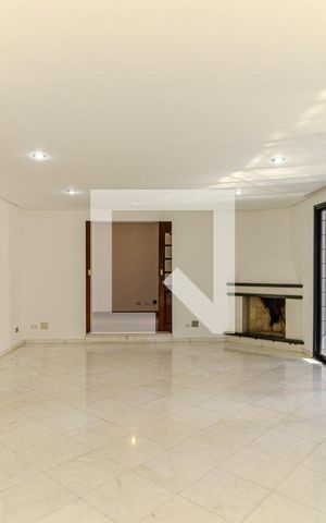 Apartamento para alugar com 245m², 4 quartos e 3 vagasSala