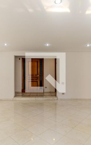 Apartamento para alugar com 245m², 4 quartos e 3 vagasSala