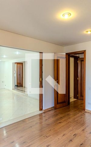 Apartamento para alugar com 245m², 4 quartos e 3 vagasSala de TV