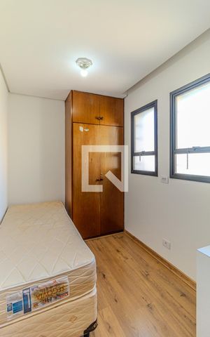 Apartamento para alugar com 245m², 4 quartos e 3 vagasQuarto de Serviço