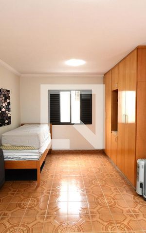 Casa à venda com 167m², 4 quartos e 2 vagasSuíte 3