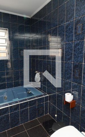 Casa à venda com 167m², 4 quartos e 2 vagasBanheiro da Suíte 1