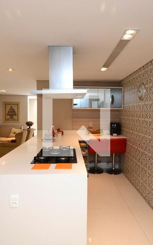 Casa à venda com 167m², 4 quartos e 2 vagasCozinha