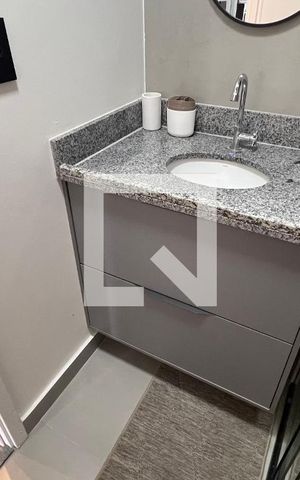 Studio para alugar com 24m², 1 quarto e sem vaga Studio para alugar com 24m², 1 quarto e sem vagaBanheiro