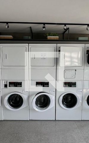 Studio para alugar com 24m², 1 quarto e sem vaga Studio para alugar com 24m², 1 quarto e sem vagaLavanderia