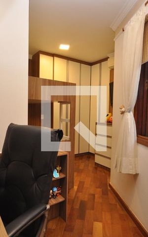 Casa para alugar com 300m², 3 quartos e 3 vagasSuíte 2