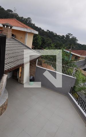 Casa para alugar com 300m², 3 quartos e 3 vagasQuintal