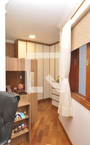 Casa para alugar com 300m², 3 quartos e 3 vagasSuíte 2