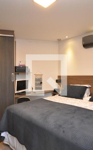 Casa para alugar com 300m², 3 quartos e 3 vagasSuíte 1