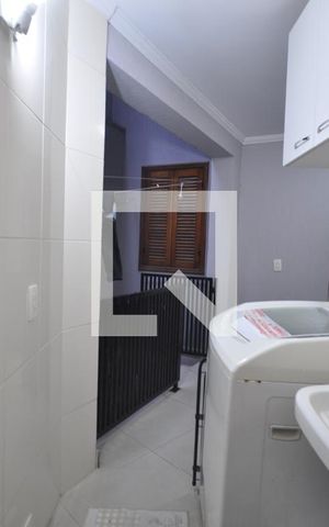 Casa para alugar com 300m², 3 quartos e 3 vagasÁrea de Serviço