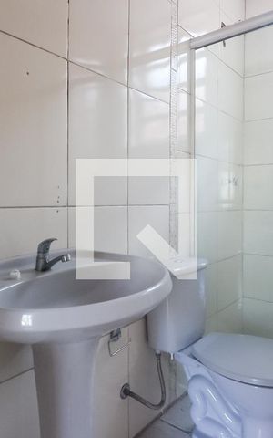 Apartamento à venda com 60m², 2 quartos e 1 vaga Apartamento à venda com 60m², 2 quartos e 1 vagaBanheiro