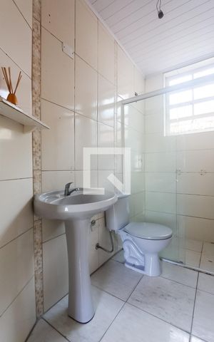 Apartamento à venda com 60m², 2 quartos e 1 vaga Apartamento à venda com 60m², 2 quartos e 1 vagaBanheiro