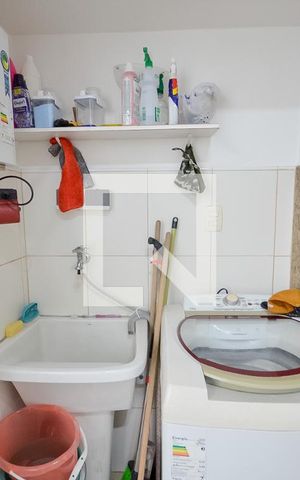 Apartamento à venda com 80m², 2 quartos e sem vaga Apartamento à venda com 80m², 2 quartos e sem vagaÁrea de Serviço