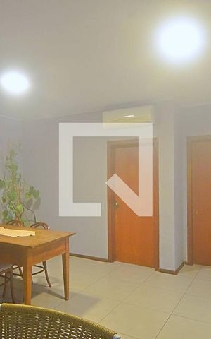 Casa à venda com 132m², 3 quartos e 5 vagas Casa à venda com 132m², 3 quartos e 5 vagasSala 2