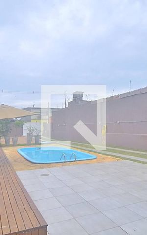 Casa à venda com 132m², 3 quartos e 5 vagas Casa à venda com 132m², 3 quartos e 5 vagasPátio