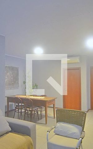 Casa à venda com 132m², 3 quartos e 5 vagas Casa à venda com 132m², 3 quartos e 5 vagasSala 2