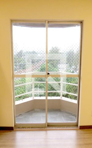 Apartamento para alugar com 65m², 2 quartos e 1 vagaSala - Varanda