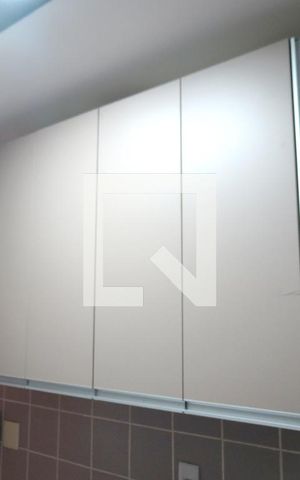Apartamento para alugar com 65m², 2 quartos e 1 vagaCozinha - Armário