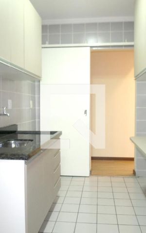 Apartamento para alugar com 65m², 2 quartos e 1 vagaCozinha