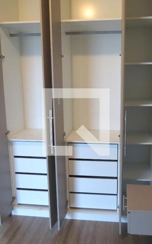 Apartamento para alugar com 65m², 2 quartos e 1 vagaQuarto 1 - Armário