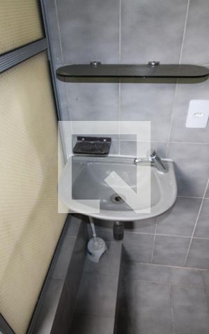 Apartamento para alugar com 71m², 2 quartos e 1 vagaBanheiro