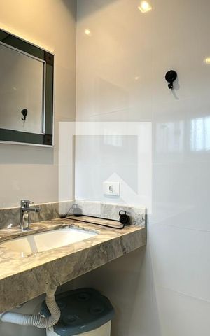 Casa à venda com 166m², 3 quartos e 4 vagasBanheiro