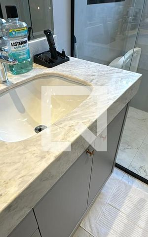 Casa à venda com 166m², 3 quartos e 4 vagasBanheiro