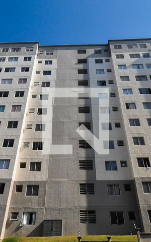 Apartamento à venda com 41m², 2 quartos e 1 vaga Apartamento à venda com 41m², 2 quartos e 1 vagaFachada