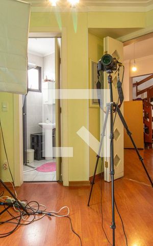 Apartamento à venda com 240m², 5 quartos e 3 vagas Apartamento à venda com 240m², 5 quartos e 3 vagasSuíte 3