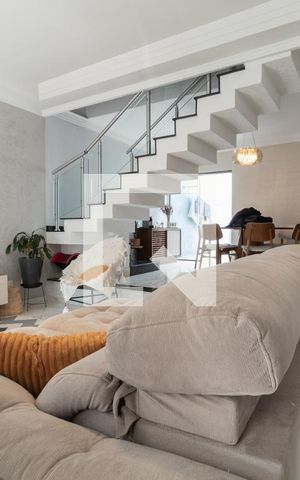 Casa à venda com 160m², 3 quartos e 2 vagasSala