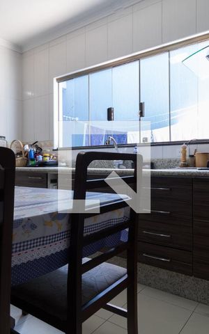 Casa à venda com 160m², 3 quartos e 2 vagasCozinha