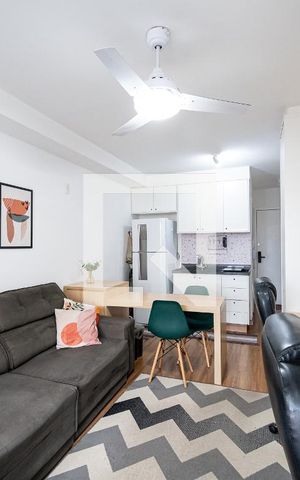 Studio para alugar com 28m², 1 quarto e sem vaga Studio para alugar com 28m², 1 quarto e sem vagaSala