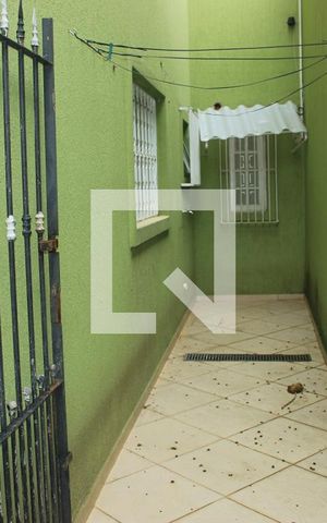 Casa à venda com 180m², 3 quartos e sem vagaCorredor do Quintal